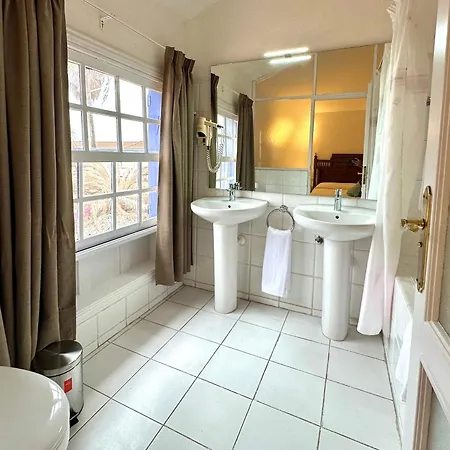 La Apartment *